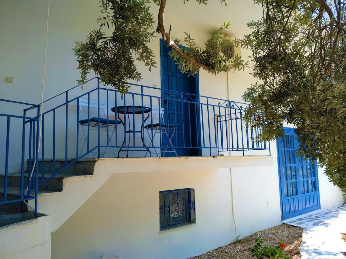 Mouragio Studios Tiros Exterior photo